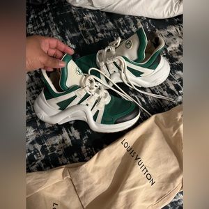 Women's Louis Vuitton sneakers